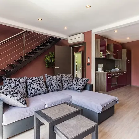 Ferienhaus Kažun - App 4 -