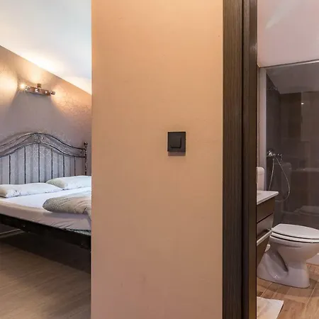 Ferienhaus Kažun - App 4 -